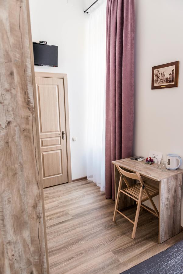 Mini Hotel Freedom Mercurius Lemberg Exterior foto