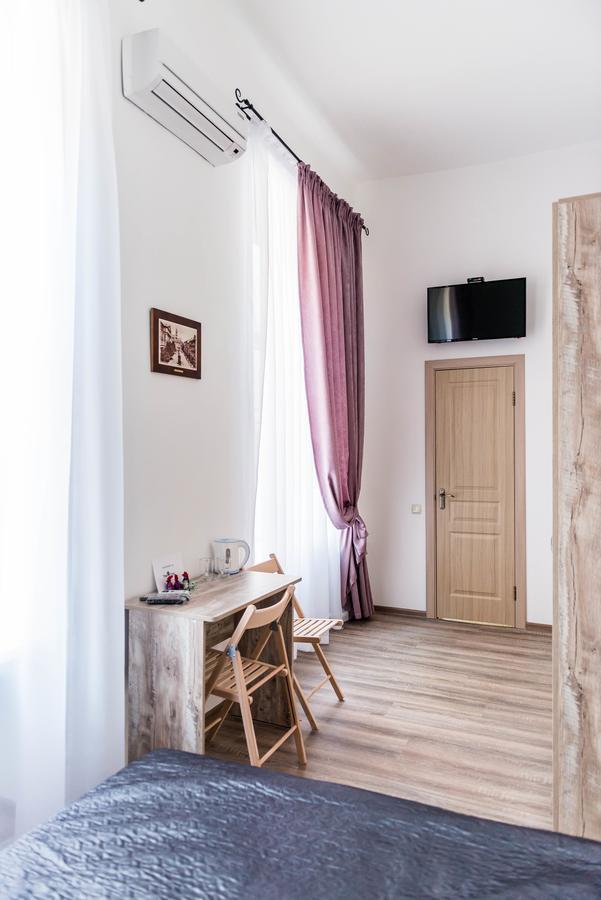 Mini Hotel Freedom Mercurius Lemberg Exterior foto