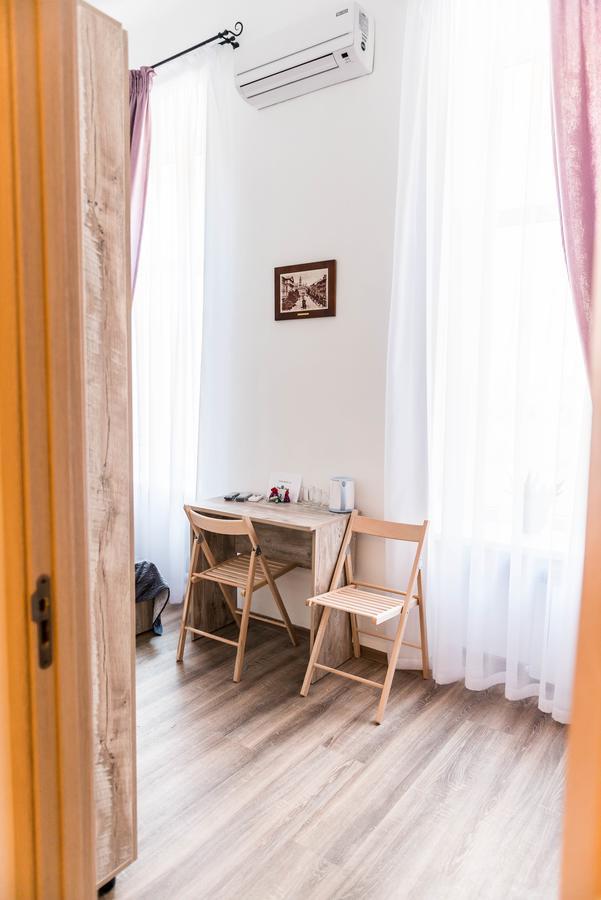 Mini Hotel Freedom Mercurius Lemberg Exterior foto