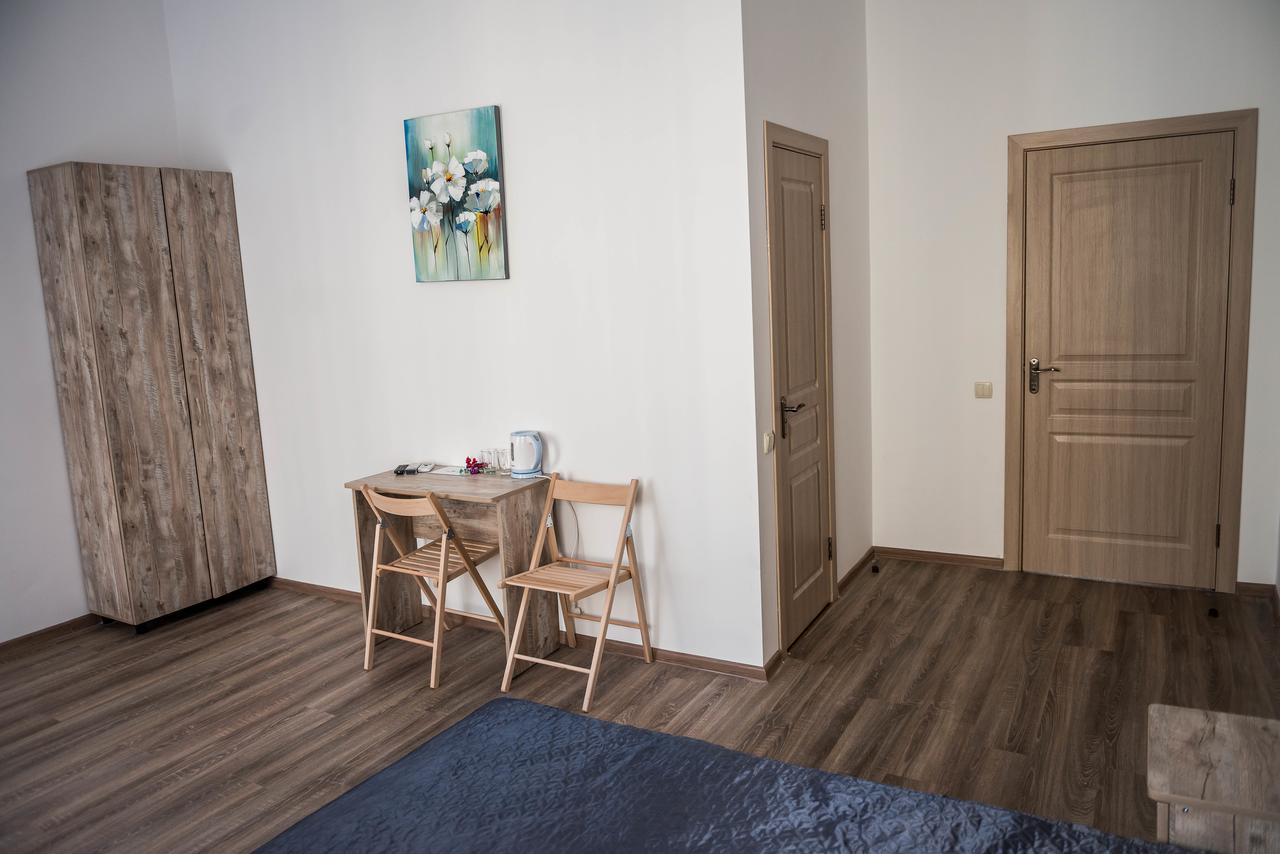 Mini Hotel Freedom Mercurius Lemberg Exterior foto